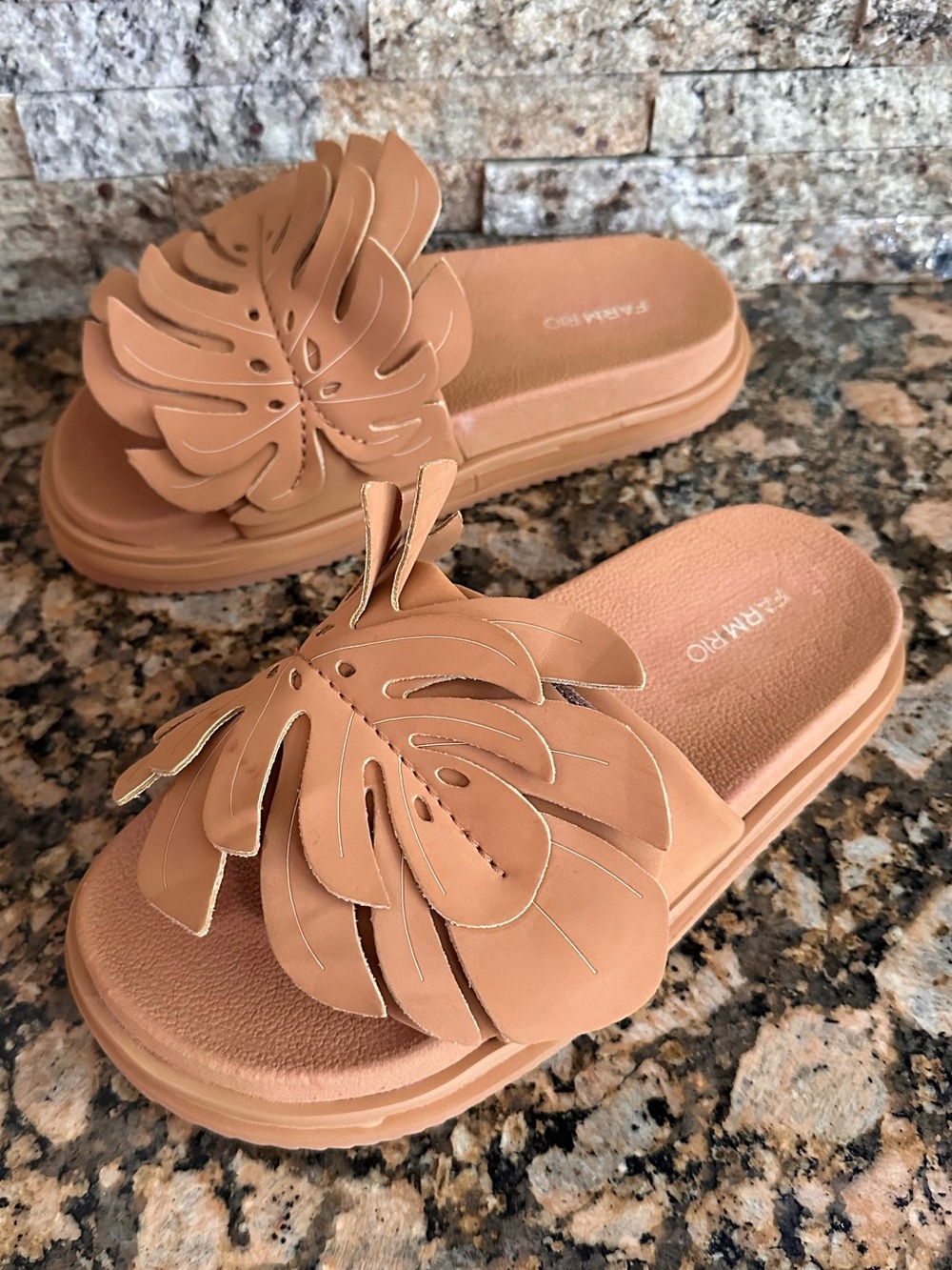 Farm Rio Womens Monstera Leaf Anatomic Slides Sandals - Picture 3 of 8